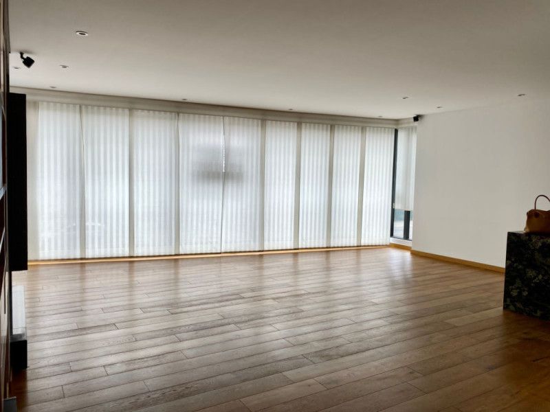 Apartamento en venta Cundinamarca Bogotá El Nogal 205 m2 Habitaciones 3 Baños 4 Garajes 2 Precio $2400000000
