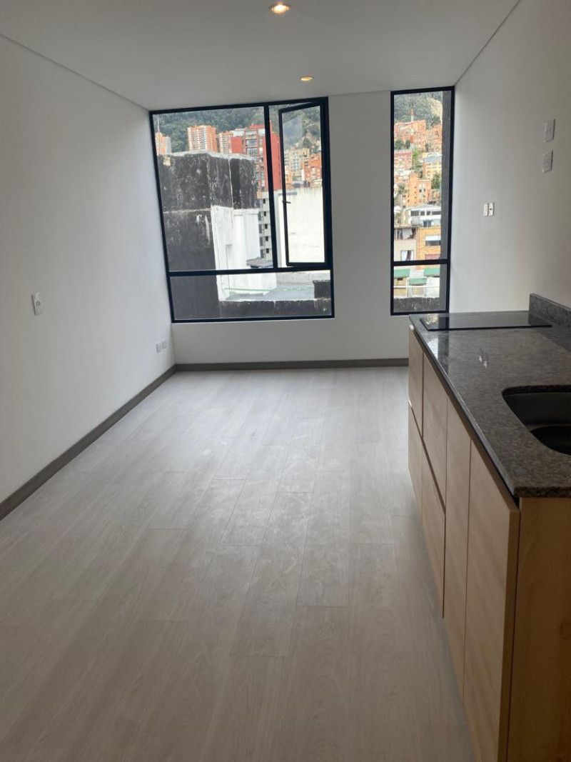 Apartamento en venta Cundinamarca Bogotá Chapinero Central 21 m2 Habitaciones 1 Baños 1 Garajes 0 Precio $220000000