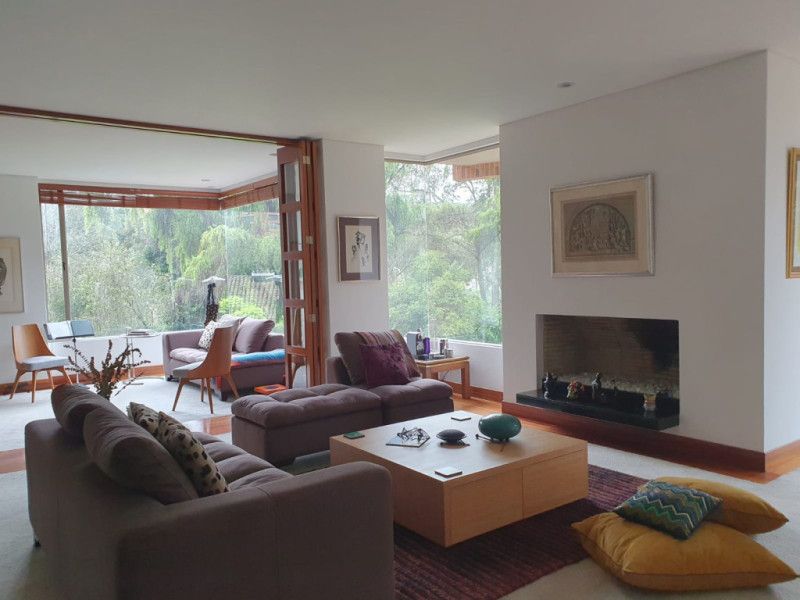 Apartamento en arriendo Cundinamarca Bogotá Atenas 284 m2 Habitaciones 3 Baños 4 Garajes 3 Precio $10000000