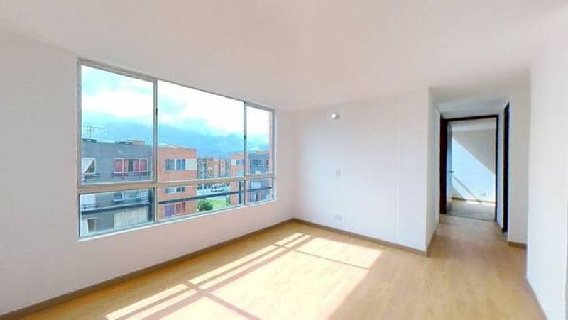 Inmuebles en Remate Apartamento en venta Cundinamarca Soacha Cr Rosal 55 m2 Habitaciones 2 Baños 2 Garajes 0 Precio $161000000