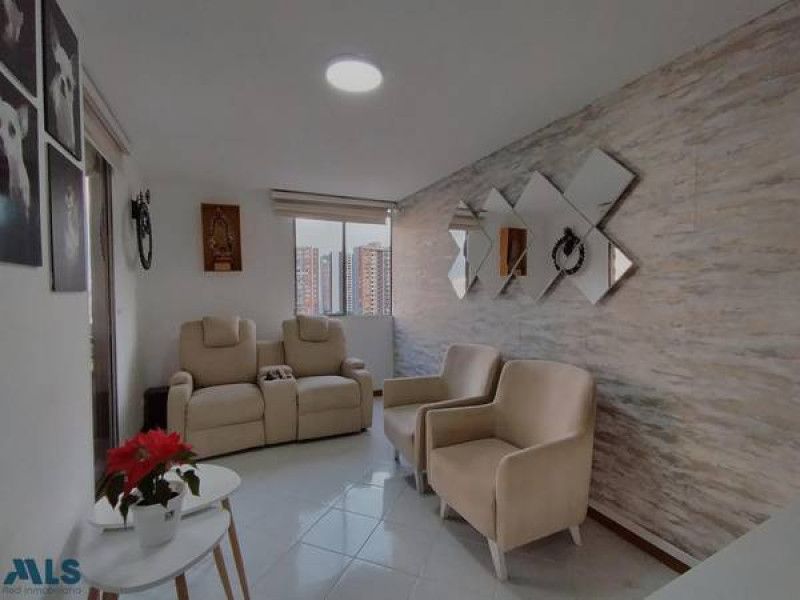 Apartamento en venta Antioquia Medellín Loma De Los Bernal 108 m2 Habitaciones 4 Baños 4 Garajes 1 Precio $750000000
