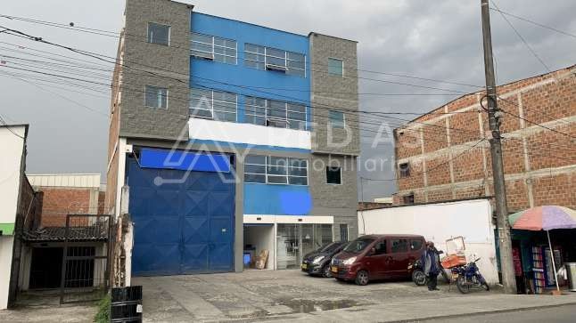 Bodega en arriendo Risaralda Dosquebradas La Badea 572 m2 Habitaciones 0 Baños 18 Garajes 10 Precio $10000000