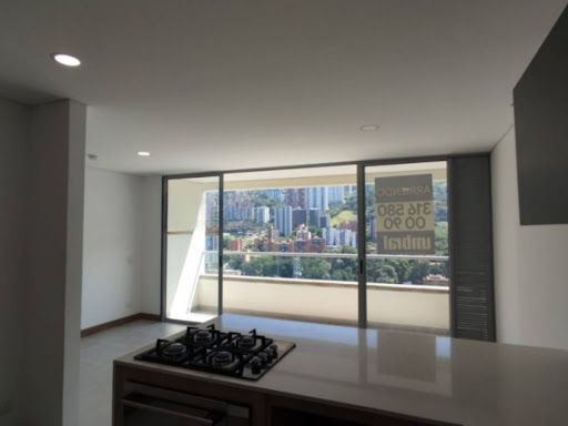 Apartaestudio en arriendo Antioquia Medellín Simesa 45 m2 Habitaciones 1 Baños 2 Garajes 1 Precio $2800000