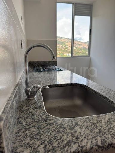 Apartamento en venta Antioquia Medellín Blanquizal 61 m2 Habitaciones 2 Baños 2 Garajes 1 Precio $420000000