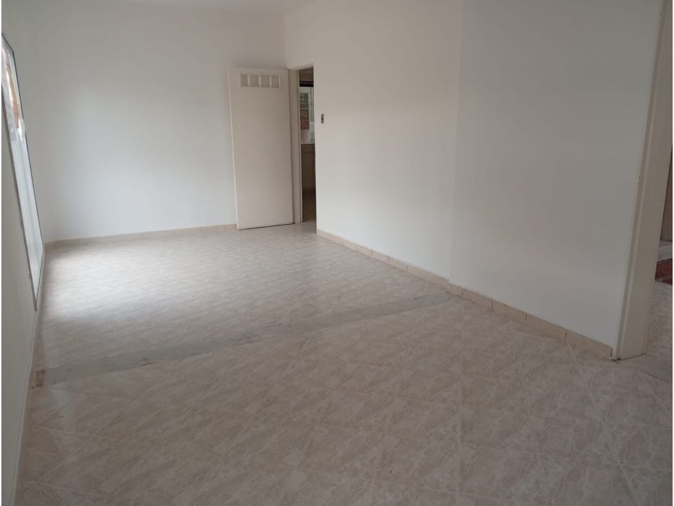 Casa en arriendo Antioquia Medellín Las Acacias 280 m2 Habitaciones 4 Baños 2 Garajes 0 Precio $5000000