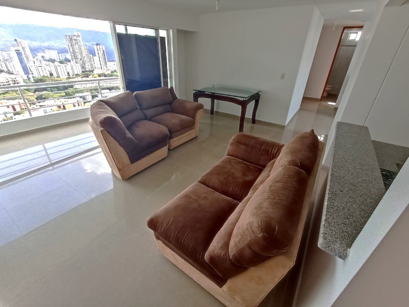 Apartamento en venta Santander Floridablanca Cr Club House Gold 93 m2 Habitaciones 3 Baños 2 Garajes 2 Precio $470000000