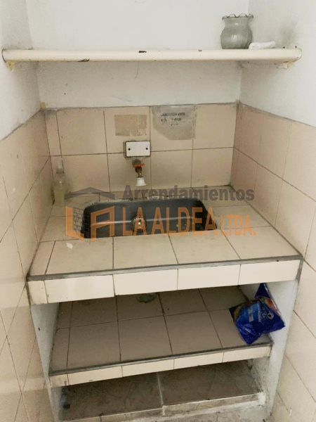 Bodega en arriendo Antioquia Itagüí Las Brisas 180 m2 Habitaciones 0 Baños 2 Garajes 0 Precio $3500013