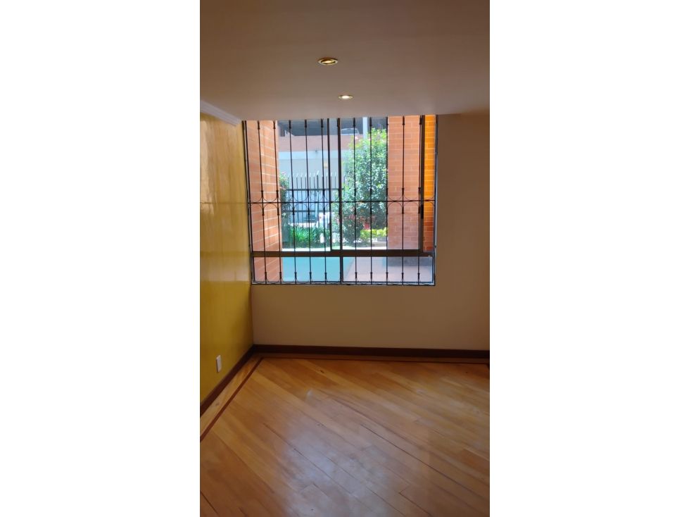 Apartamento en arriendo Cundinamarca Bogotá Bogotá 70 m2 Habitaciones 3 Baños 2 Garajes 1 Precio $2800000
