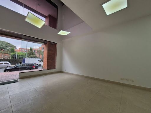 Local en venta Cundinamarca Bogotá La Castellana 46 m2 Habitaciones 0 Baños 1 Garajes 1 Precio $350000000