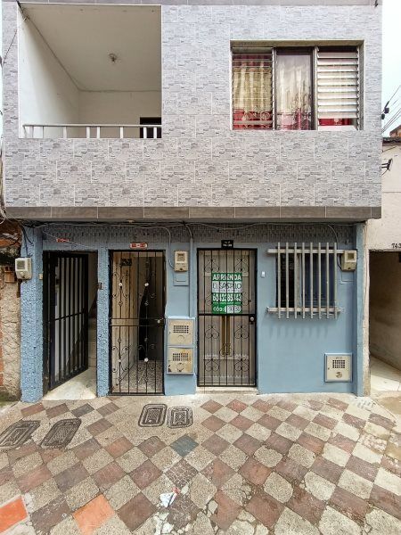 Casa en arriendo Antioquia Medellín Urbanizacion Torres La Palma 130 m2 Habitaciones 3 Baños 1 Garajes 0 Precio $2400000