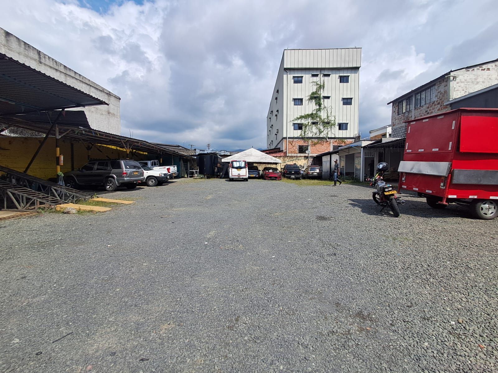 Lote en arriendo Risaralda Dosquebradas Valher 940 m2 Habitaciones 0 Baños 0 Garajes 0 Precio $15000000