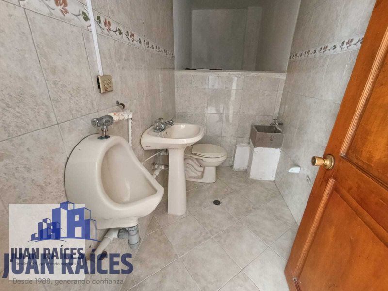 Local en arriendo Antioquia Envigado Alcalá 18 m2 Habitaciones 0 Baños 1 Garajes 0 Precio $2000000