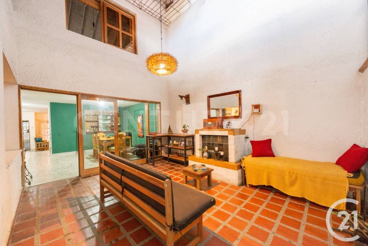 Casa en venta Antioquia Medellín Los Colores 337 m2 Habitaciones 5 Baños 4 Garajes 2 Precio $1340000000