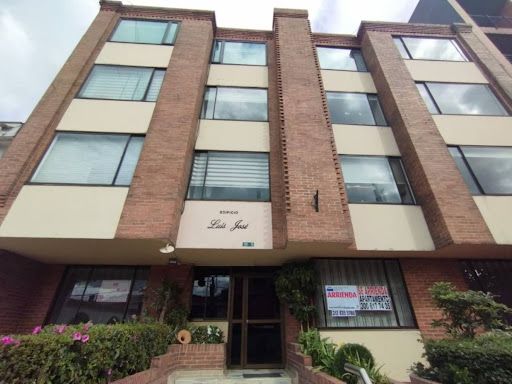 Apartamento en arriendo Cundinamarca Bogotá Estoril 73 m2 Habitaciones 3 Baños 3 Garajes 1 Precio $3150000