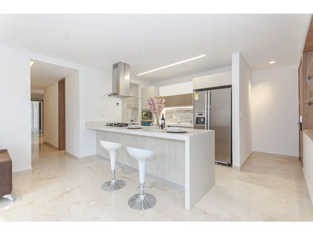 Apartamento en arriendo Valle Del Cauca Cali Colseguros Andes 150 m2 Habitaciones 3 Baños 5 Garajes 2 Precio $3100000