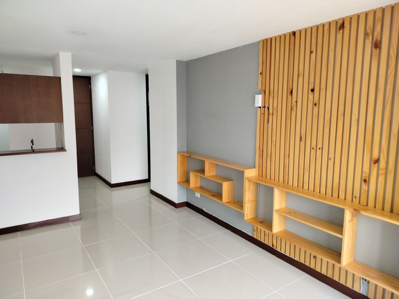 Apartamento en arriendo Antioquia Envigado La Pradera 86 m2 Habitaciones 3 Baños 2 Garajes 1 Precio $4000000
