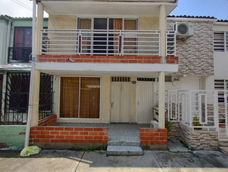 Casa en venta Valle Del Cauca Cali Torres De Confandi 120 m2 Habitaciones 3 Baños 2 Garajes 0 Precio $240000000