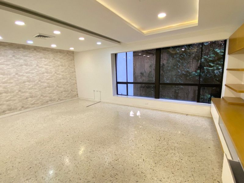 Oficina en venta Valle Del Cauca Cali Juanambú 70 m2 Habitaciones 0 Baños 2 Garajes 2 Precio $650000000