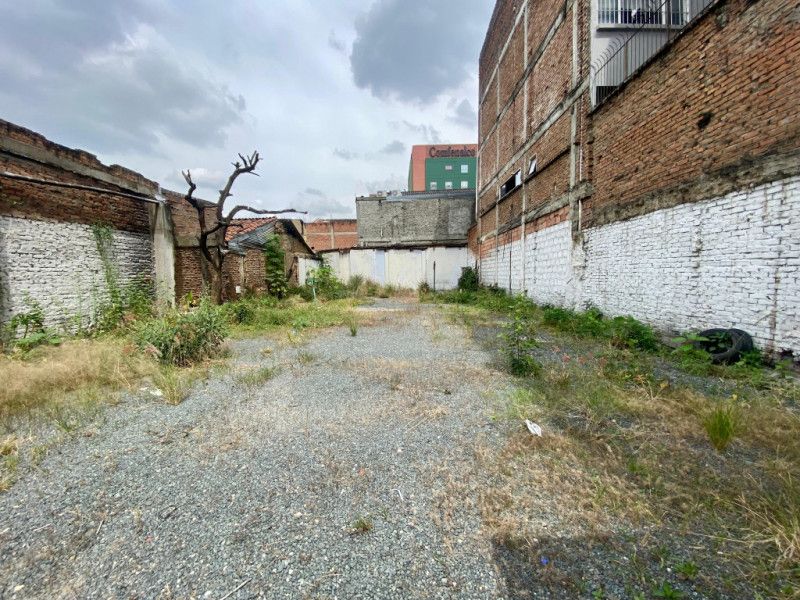 Lote en venta Valle Del Cauca Cali Santa Rosa 20 m2 Habitaciones 0 Baños 0 Garajes 0 Precio $1050000000