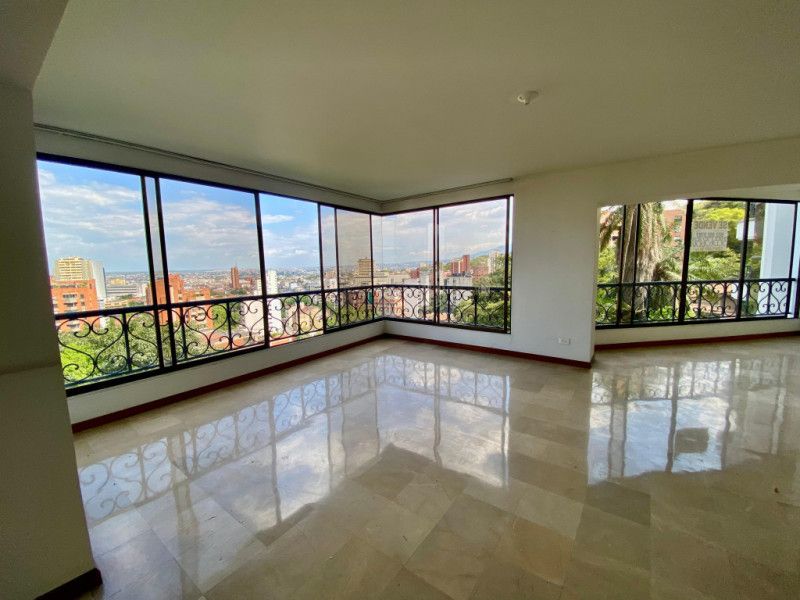 Apartamento en venta Valle Del Cauca Cali Juanambú 290 m2 Habitaciones 3 Baños 5 Garajes 4 Precio $1100000000