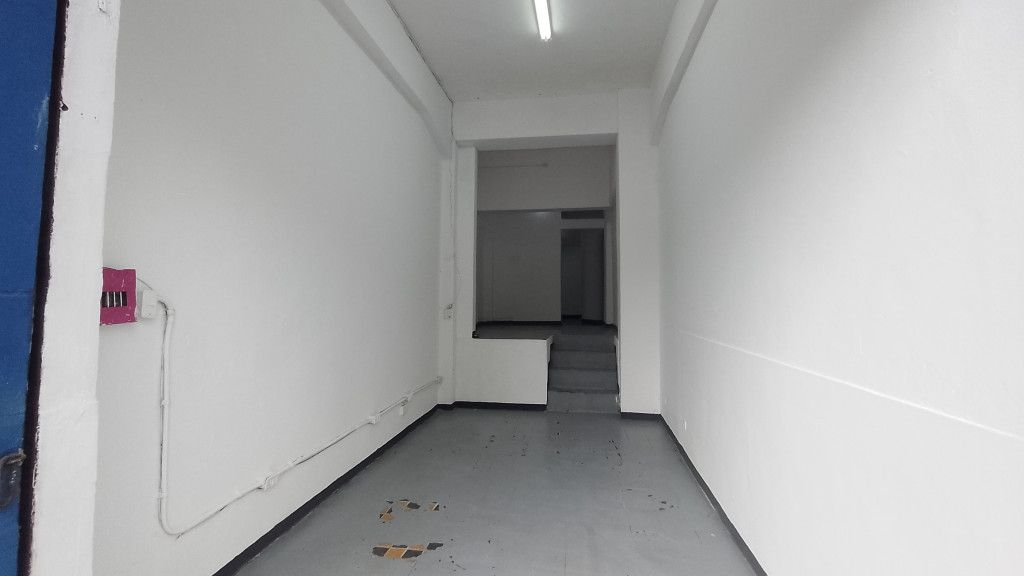 Local en arriendo Valle Del Cauca Cali El Hoyo 60 m2 Habitaciones 0 Baños 1 Garajes 0 Precio $1400000