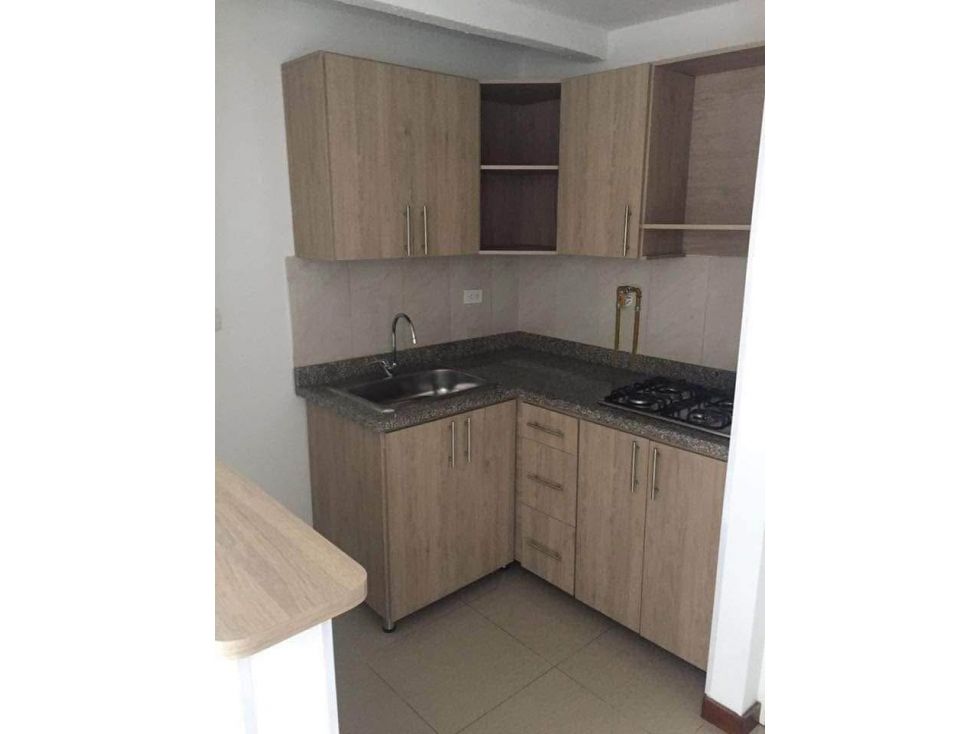 Apartamento en venta Antioquia Medellín La Macarena 48 m2 Habitaciones 3 Baños 1 Garajes 0 Precio $195000000