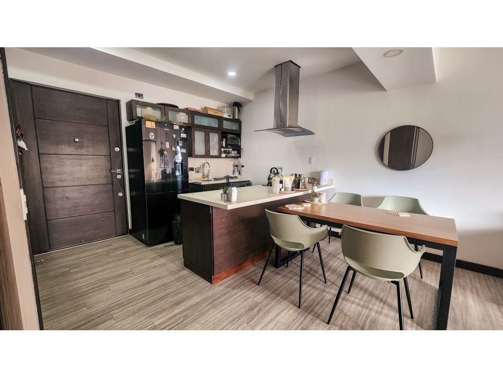 Apartaestudio en venta Antioquia Sabaneta Los Alcázares 100 m2 Habitaciones 3 Baños 2 Garajes 1 Precio $669000000