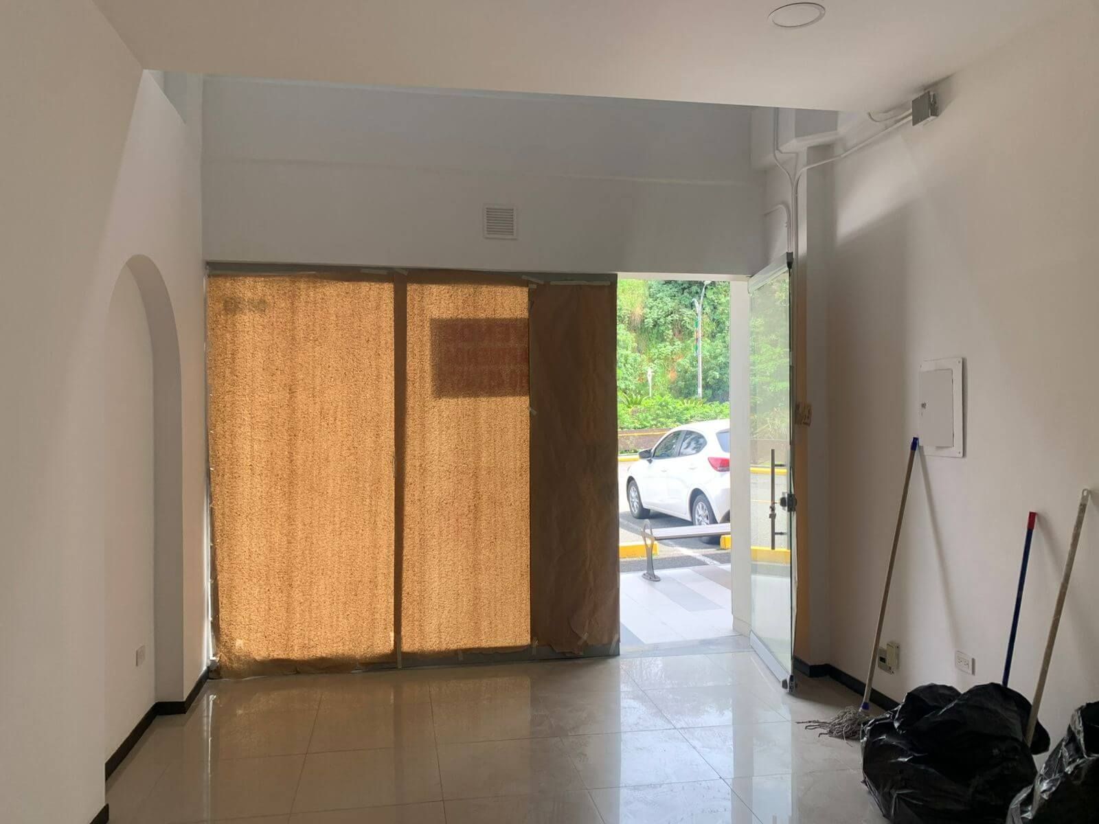 Local Comercial en arriendo Antioquia Medellín Castropol 45 m2 Habitaciones 0 Baños 1 Garajes 0 Precio $5800000