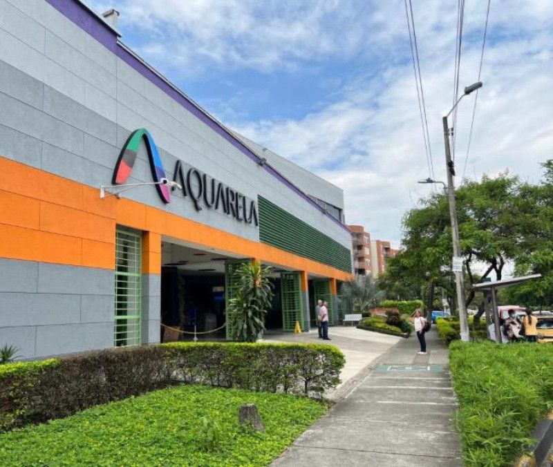 Local en arriendo Valle Del Cauca Cali Quintas De Don Simón 346 m2 Habitaciones 0 Baños 0 Garajes 100 Precio $19030000