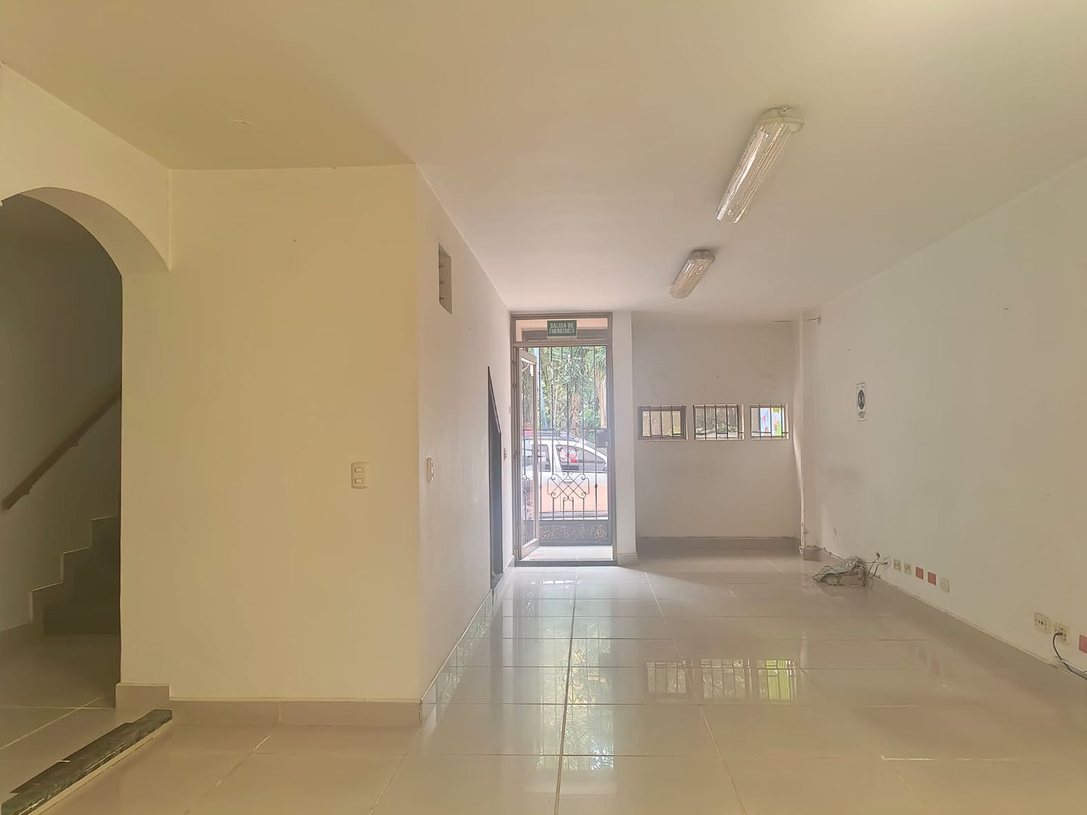 Oficina en arriendo Antioquia Medellín El Nogal Los Almendros 245 m2 Habitaciones 0 Baños 4 Garajes 0 Precio $7700000