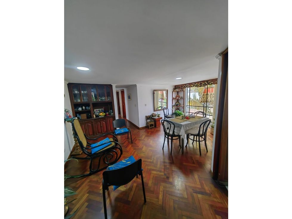 Apartamento en venta Caldas Manizales Toscana 179 m2 Habitaciones 5 Baños 3 Garajes 1 Precio $628000000