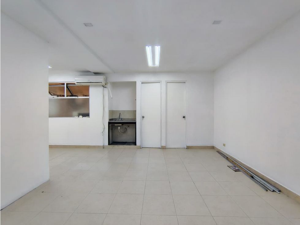 Bodega en arriendo Antioquia Itagüí Santa Maria Et Iii 100 m2 Habitaciones 0 Baños 2 Garajes 0 Precio $2200000