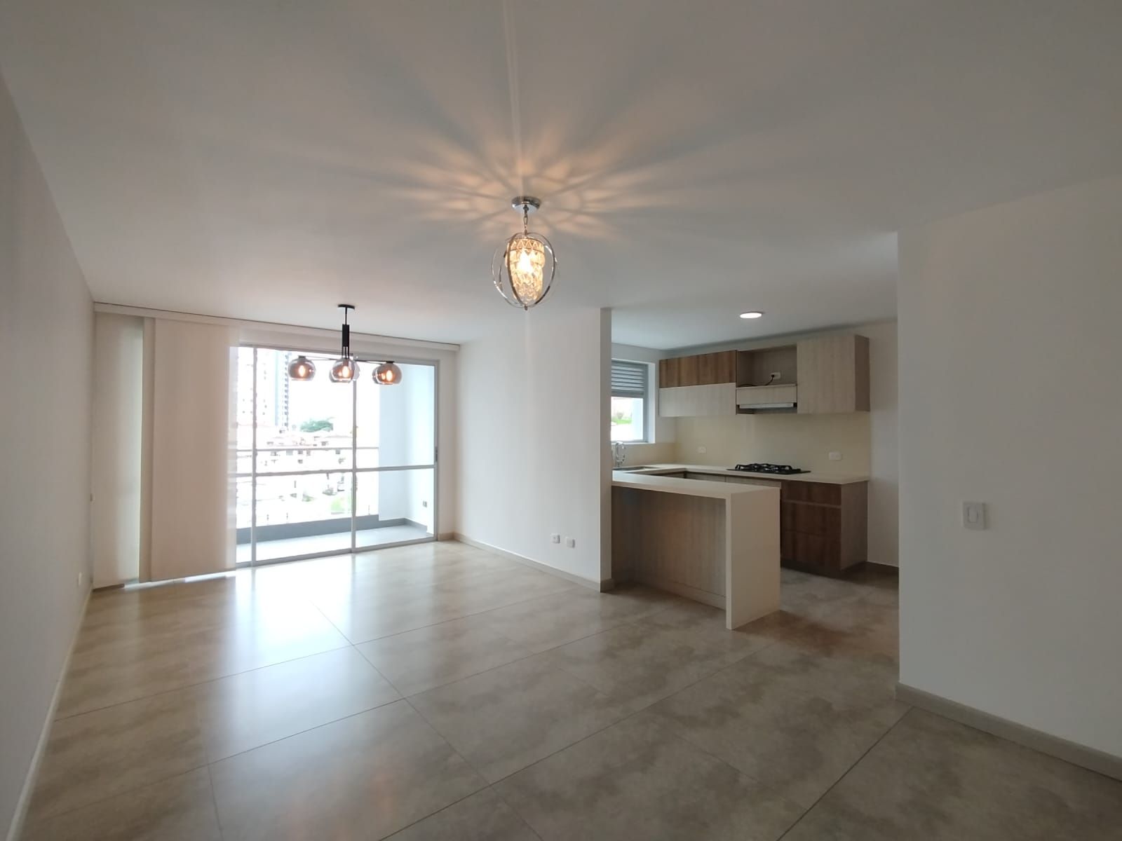 Apartamento en arriendo o venta Risaralda Pereira Los Angeles 85 m2 Habitaciones 3 Baños 2 Garajes 1 Precio venta $780000000 Precio arriendo $4250000