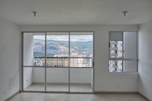 Apartamento en arriendo Antioquia Medellín Santa Rosa De Lima 58 m2 Habitaciones 2 Baños 2 Garajes 1 Precio $2900000