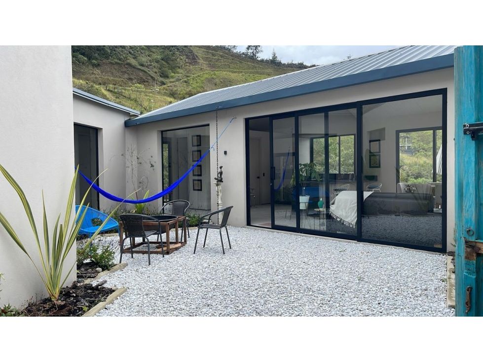 Finca en venta Antioquia El Retiro El Retiro 280 m2 Habitaciones 3 Baños 3 Garajes 3 Precio $1790000000