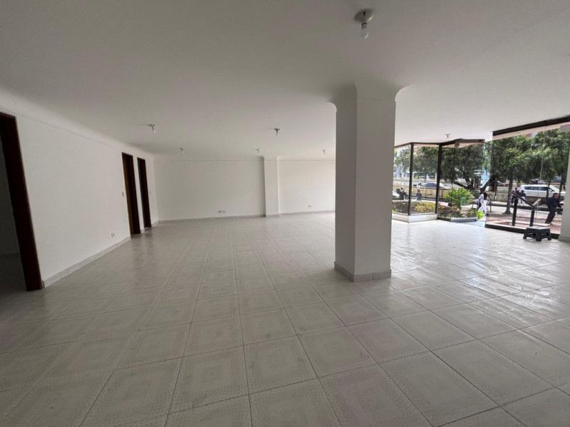 Local en arriendo Cundinamarca Bogotá Santa Barbara Central 115 m2 Habitaciones 0 Baños 1 Garajes 1 Precio $7604000