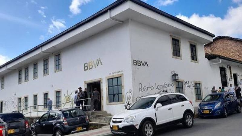 Oficina en venta Cauca Popayán El Centro 333 m2 Habitaciones 0 Baños 2 Garajes 0 Precio $1237499000