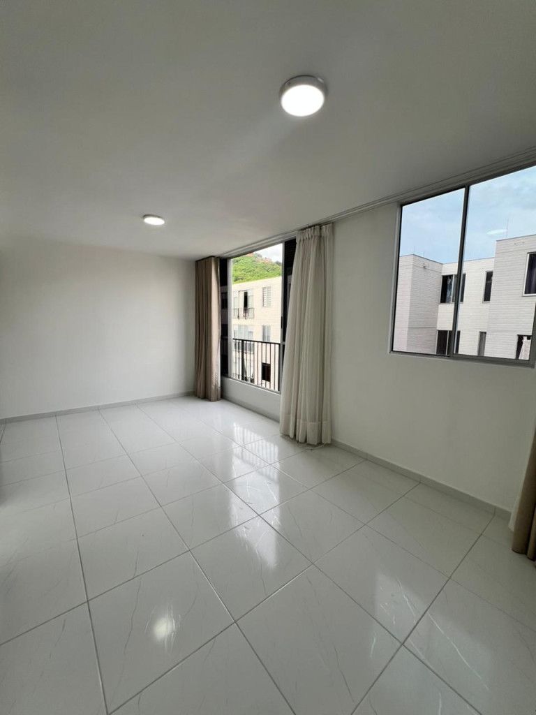 Apartamento en arriendo Valle Del Cauca Yumbo Belalcazar 50 m2 Habitaciones 2 Baños 2 Garajes 0 Precio $950000