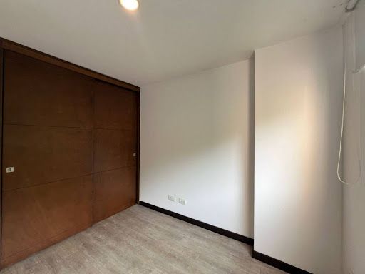 Apartamento en arriendo Antioquia Medellín Castropol 100 m2 Habitaciones 2 Baños 2 Garajes 1 Precio $5200000