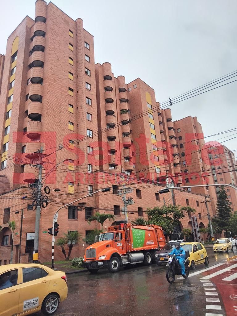 Apartamento en arriendo Antioquia Medellín Carlos E Restrepo 90 m2 Habitaciones 3 Baños 2 Garajes 1 Precio $2600000