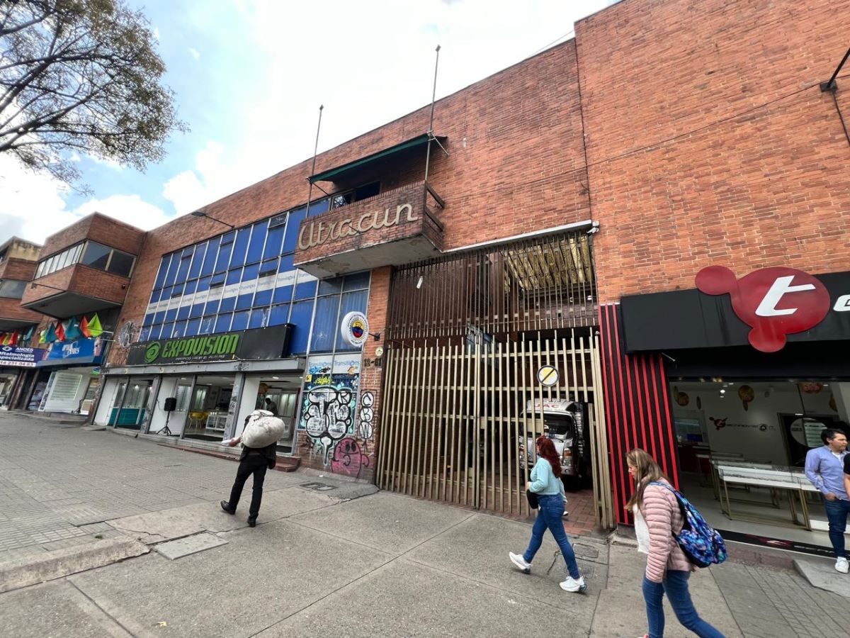 Oficina en arriendo Cundinamarca Bogotá La Capuchina 454 m2 Habitaciones 0 Baños 1 Garajes 0 Precio $16998000