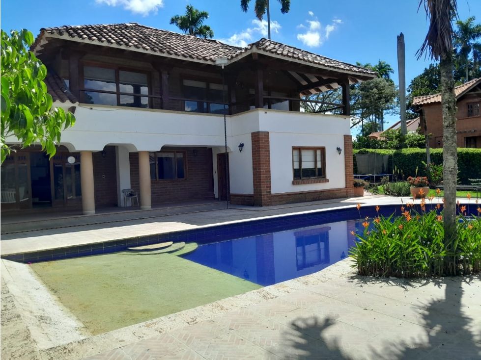 Casa Campestre en venta Risaralda Pereira Pereira 550 m2 Habitaciones 5 Baños 5 Garajes 6 Precio $2000000000