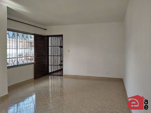 Apartamento en arriendo Antioquia Envigado Bucarest 110 m2 Habitaciones 3 Baños 2 Garajes 0 Precio $3000000