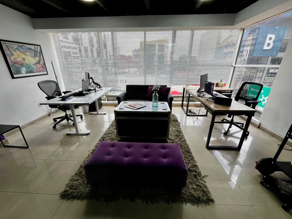 Oficina en arriendo Cundinamarca Bogotá Parques De Lorena 101 m2 Habitaciones 0 Baños 1 Garajes 2 Precio $6614000