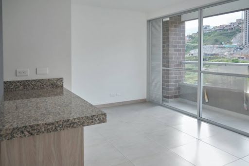 Apartamento en arriendo Antioquia Medellín Santa Rosa De Lima 70 m2 Habitaciones 3 Baños 2 Garajes 1 Precio $3350000
