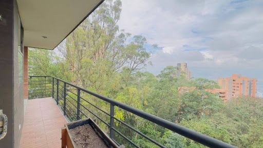 Apartamento en arriendo Antioquia Medellín Los Naranjos 96 m2 Habitaciones 2 Baños 2 Garajes 1 Precio $5800000