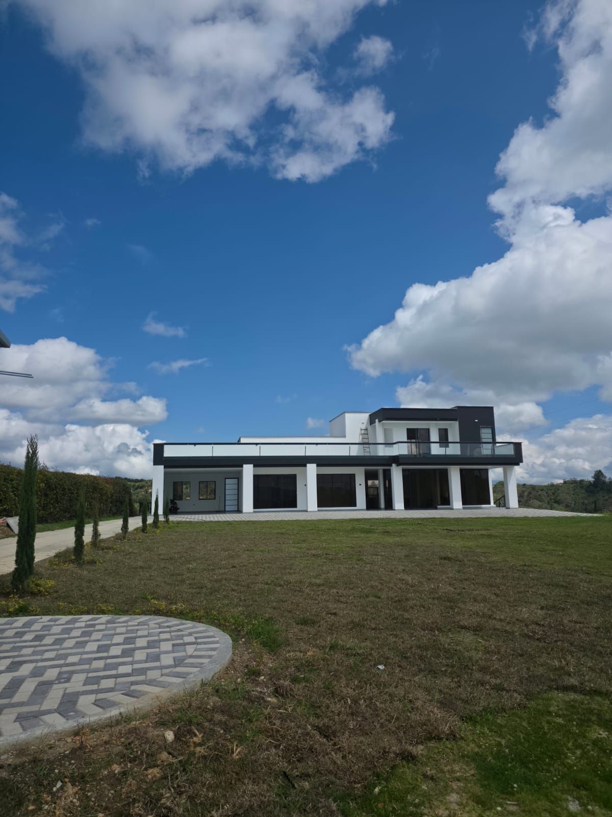 Finca en venta Antioquia San Vicente San Vicente 450 m2 Habitaciones 3 Baños 3 Garajes 2 Precio $1450000000