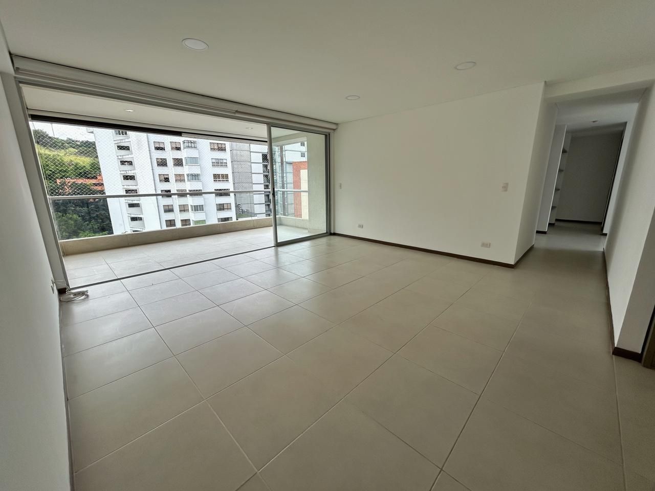 Apartamento en venta Valle Del Cauca Cali Santa Teresita 133 m2 Habitaciones 3 Baños 4 Garajes 2 Precio $750000000