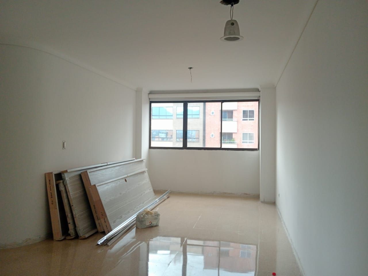 Apartamento en arriendo Antioquia Medellín Laureles 90 m2 Habitaciones 3 Baños 2 Garajes 2 Precio $4200000