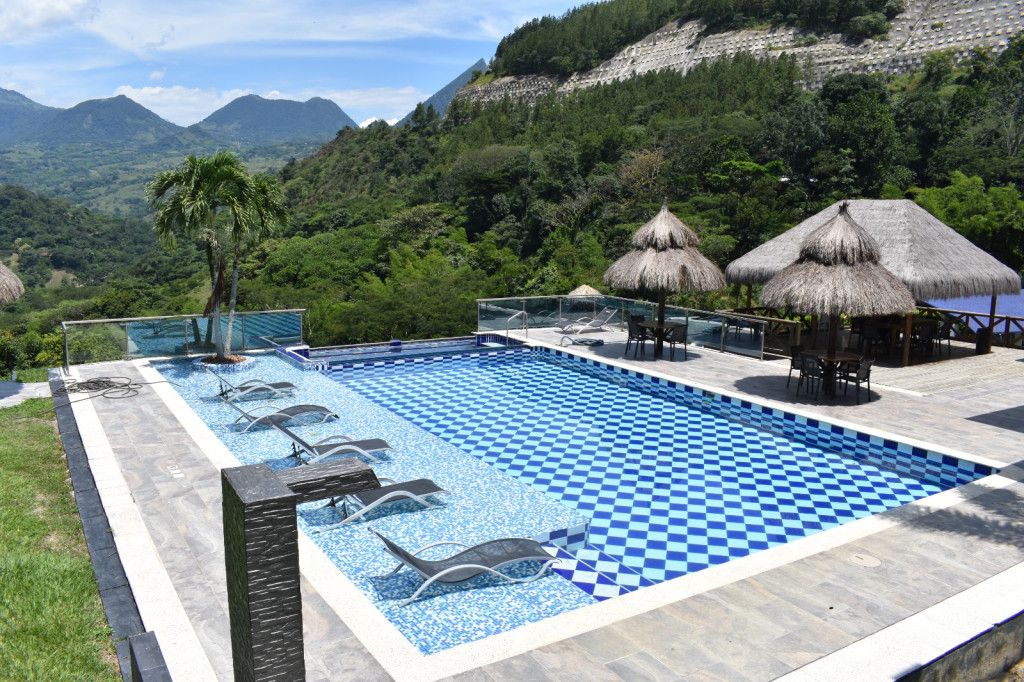 Finca en venta Antioquia Amagá Amagá 3000 m2 Habitaciones 4 Baños 5 Garajes 10 Precio $6000000000